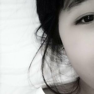 Meet your Posher, A m y